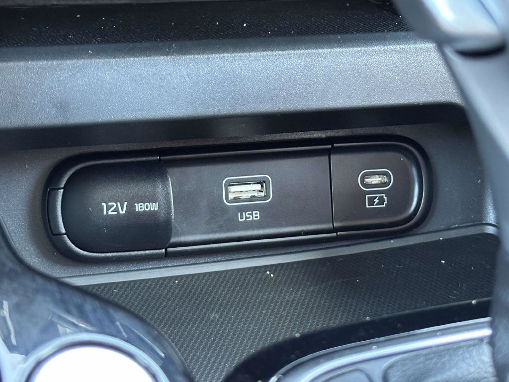Used 2025 Kia Soul EX FWD image 21