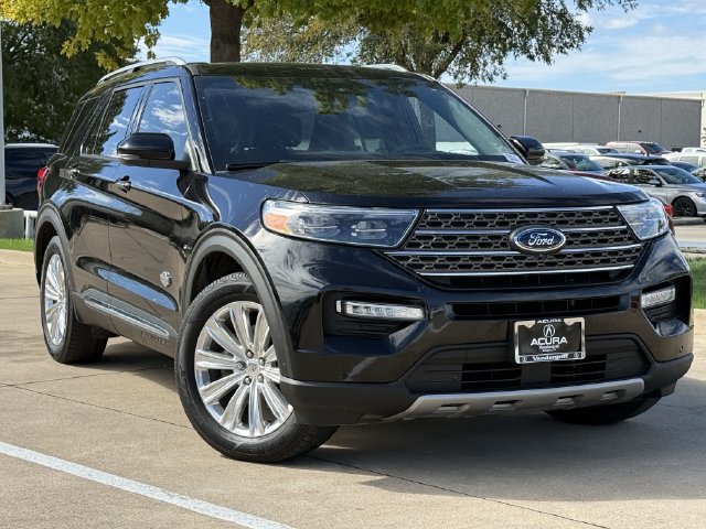 Used 2021 Ford Explorer King Ranch w/ Premium Technology Package RWD image 2