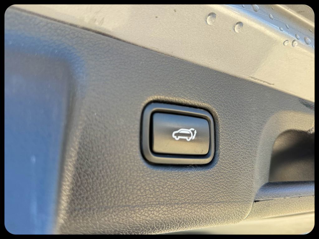 Used 2025 Hyundai Palisade SEL AWD/4WD image 9