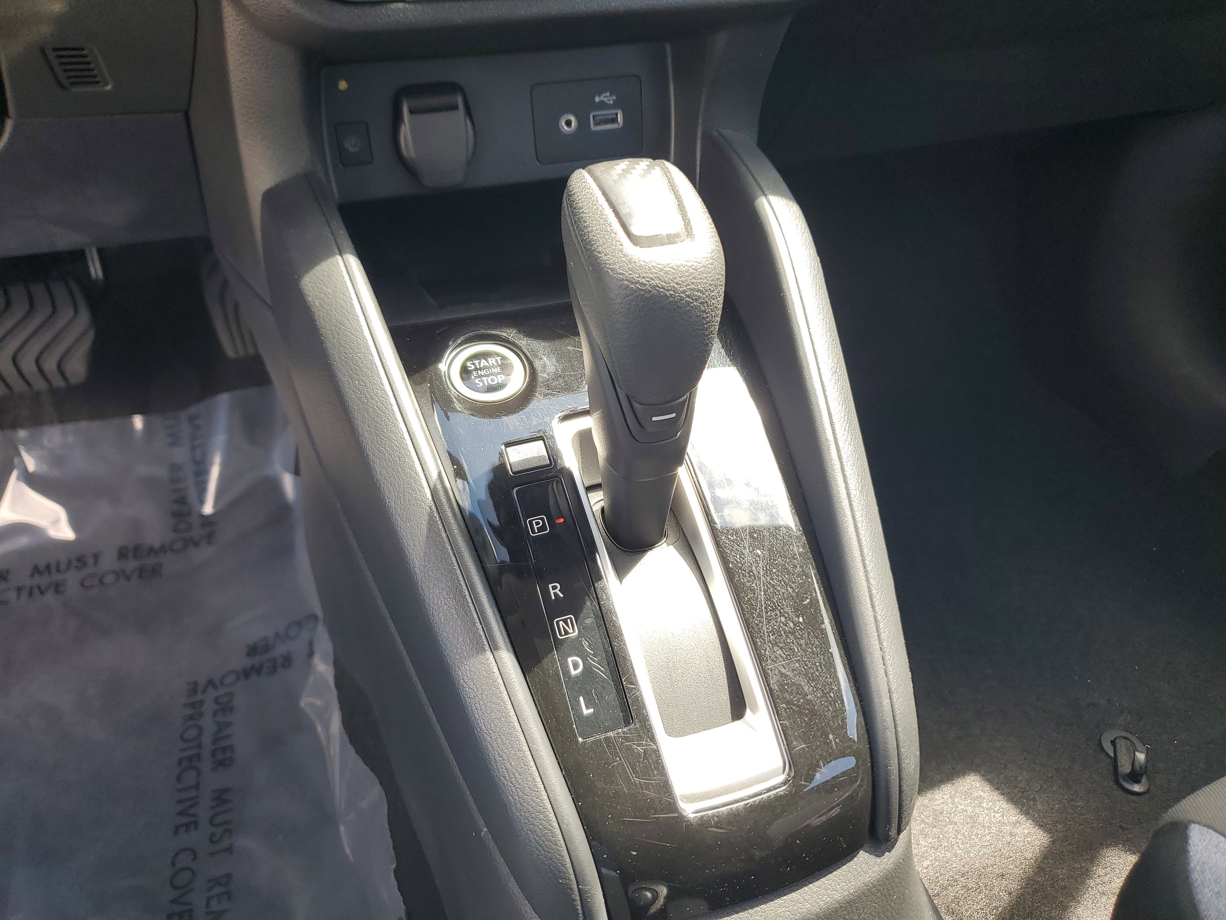 Certified 2025 Nissan Versa SV image 23