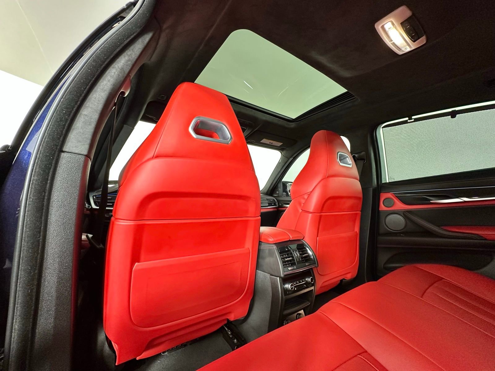 Used 2018 BMW X6 M AWD/4WD image 23