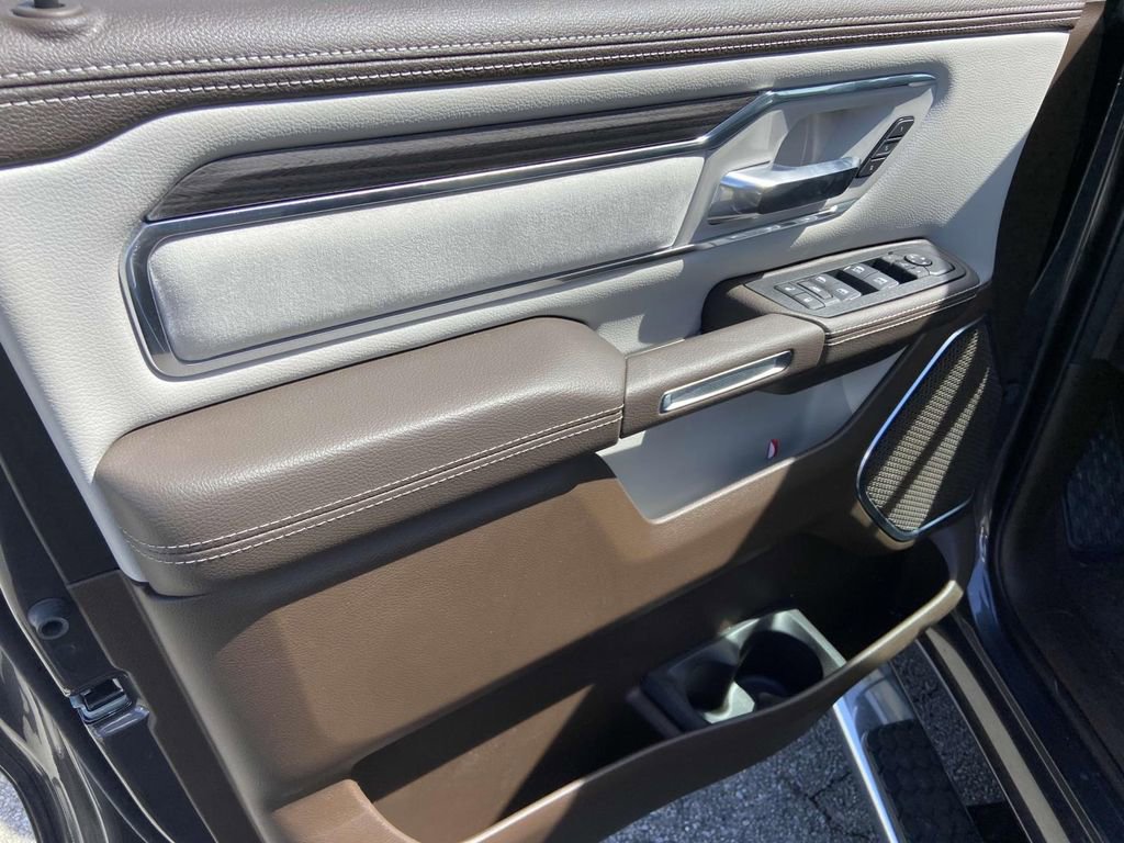 New 2025 RAM 1500 Laramie image 13