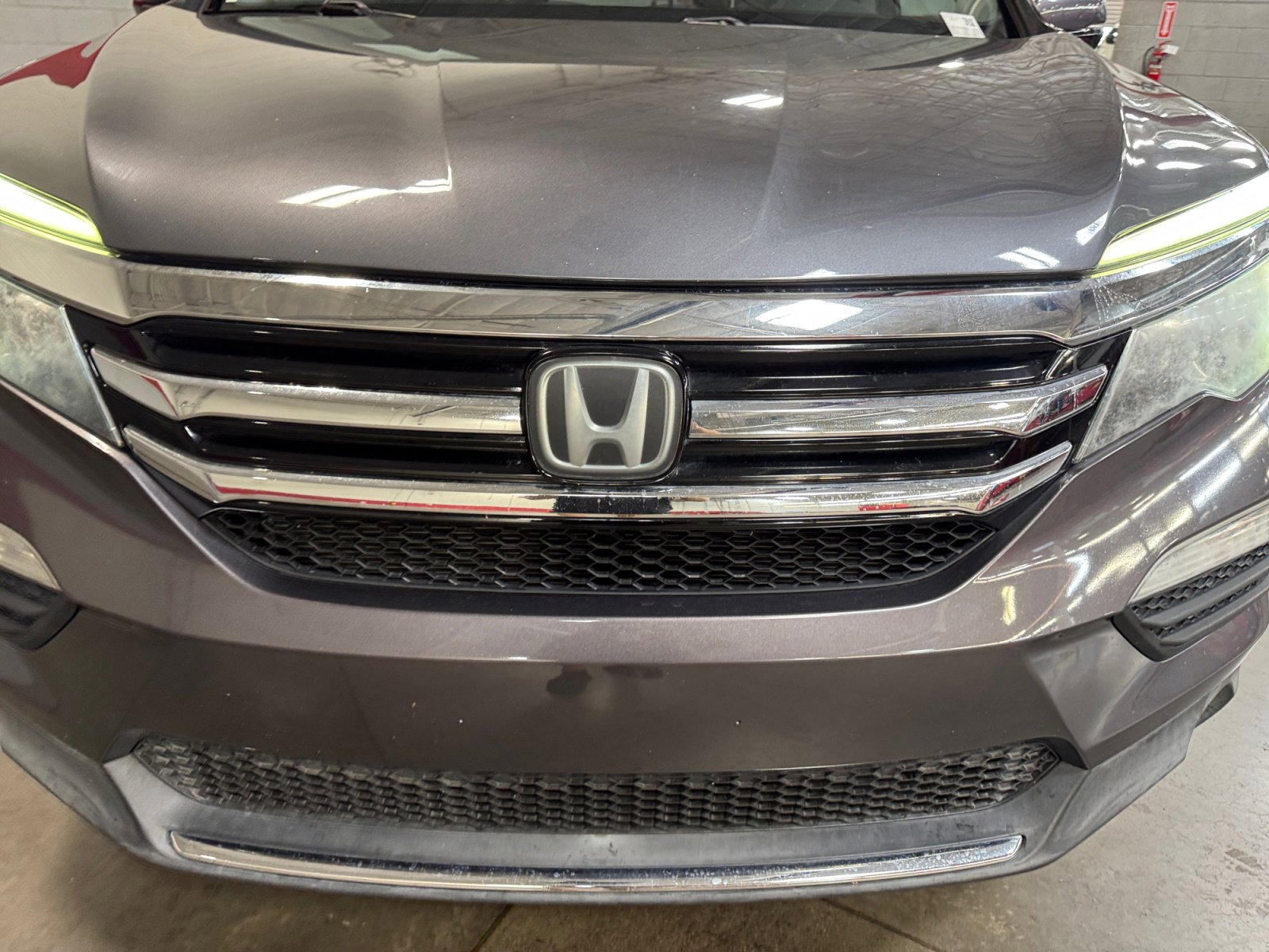 Used 2018 Honda Pilot Touring image 23