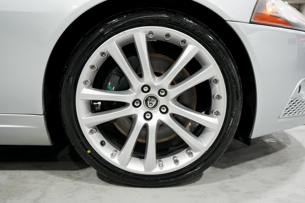 Used 2009 Jaguar XKR R image 25