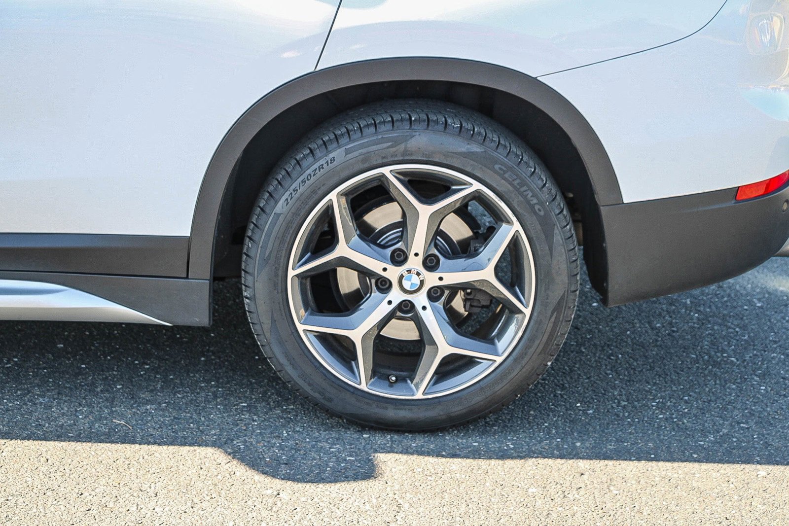 Used 2018 BMW X1 sDrive28i w/ Convenience Package image 10