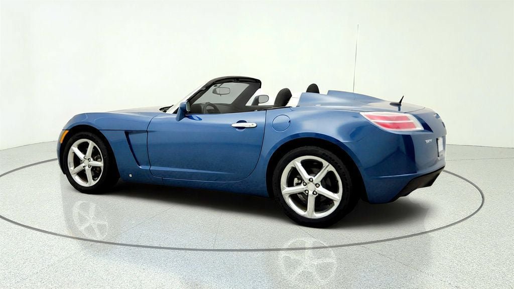 Used 2007 Saturn Sky RWD image 7