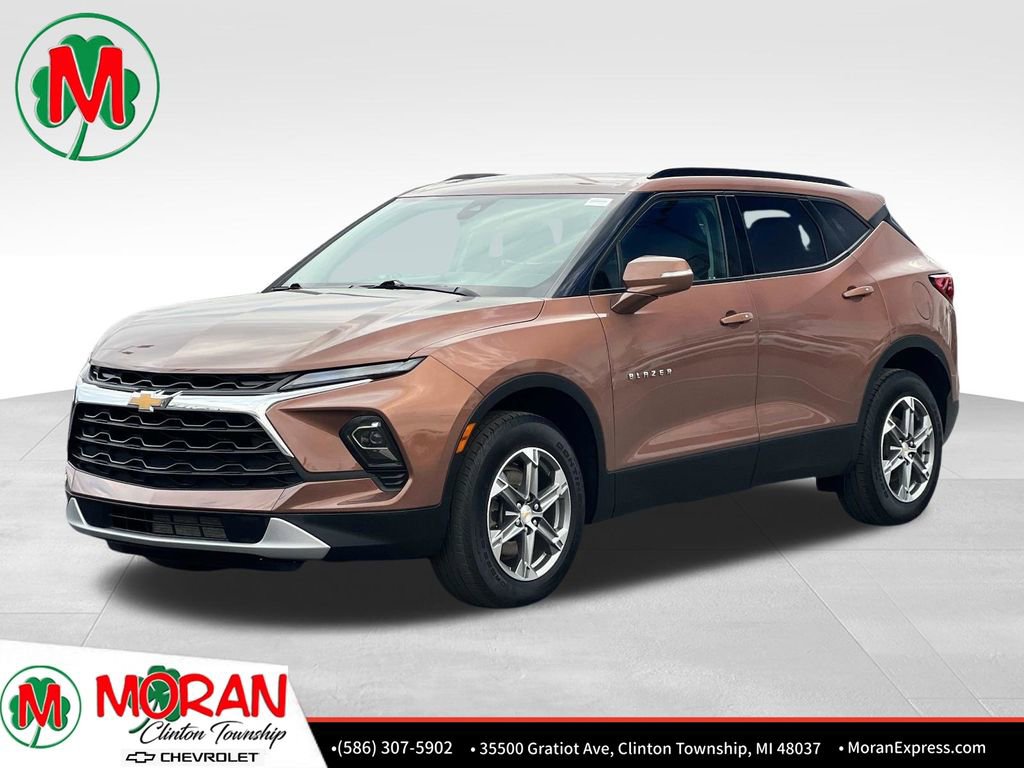 Certified 2024 Chevrolet Blazer LT FWD image 1