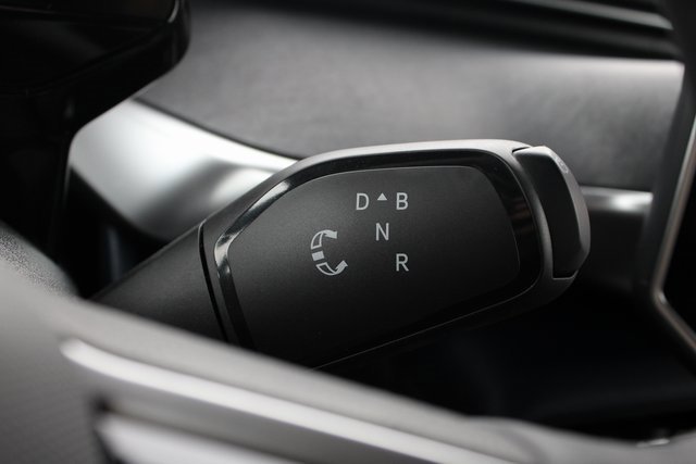 New 2025 Volkswagen ID. Buzz Pro S image 8