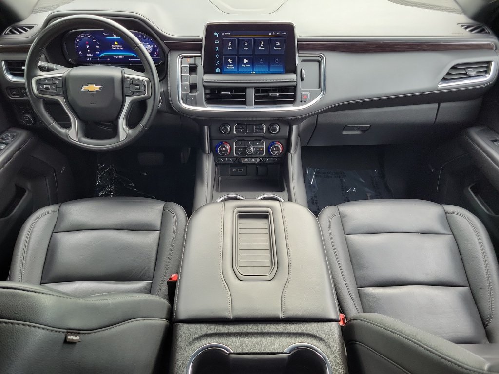Used 2024 Chevrolet Suburban LT AWD/4WD image 16