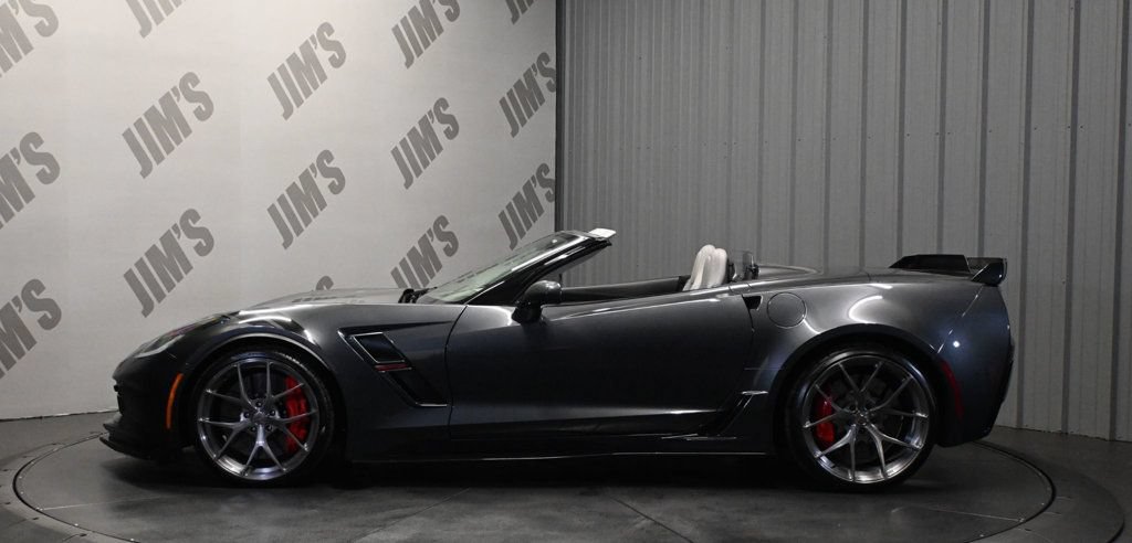 Used 2017 Chevrolet Corvette Grand Sport RWD image 9