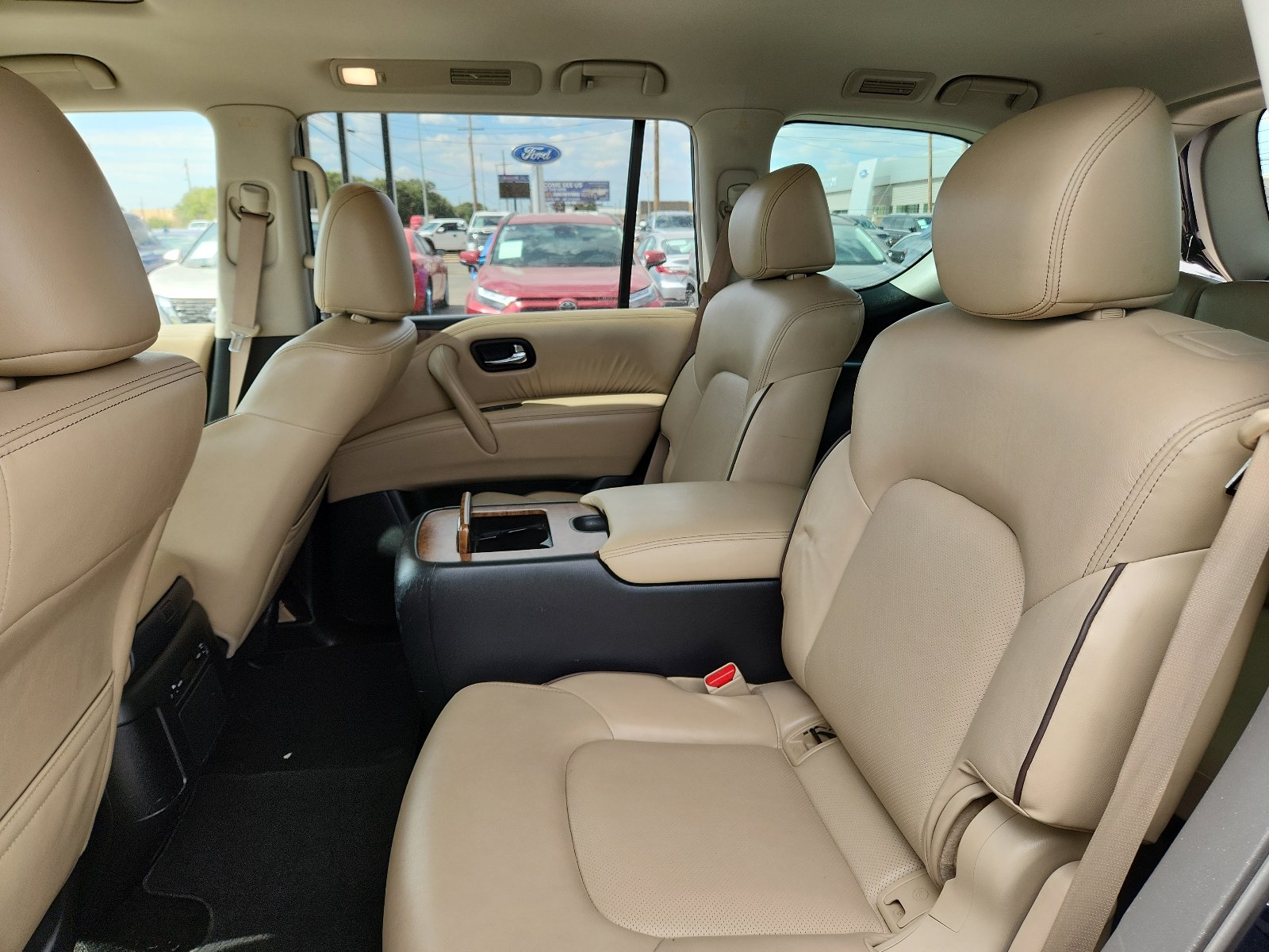 Used 2023 Nissan Armada SL w/ Captain's Chairs Package RWD image 9