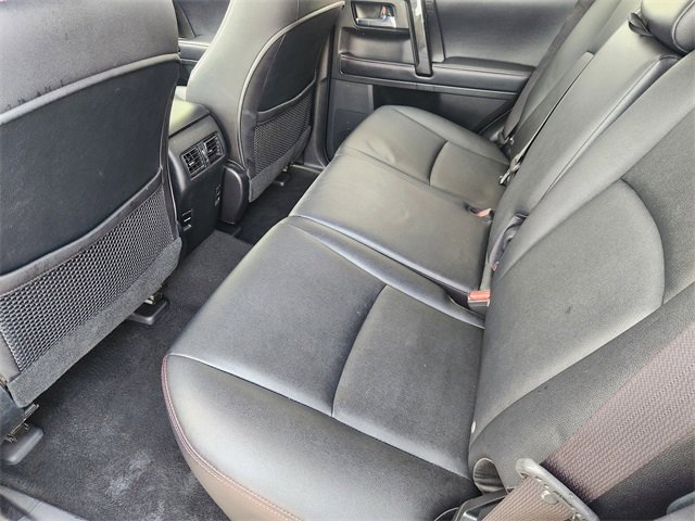 Used 2025 Chevrolet Traverse High Country FWD image 31