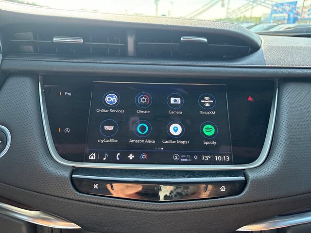 Used 2022 Cadillac XT5 Premium Luxury w/ LPO, Floor Liner Package AWD/4WD image 16