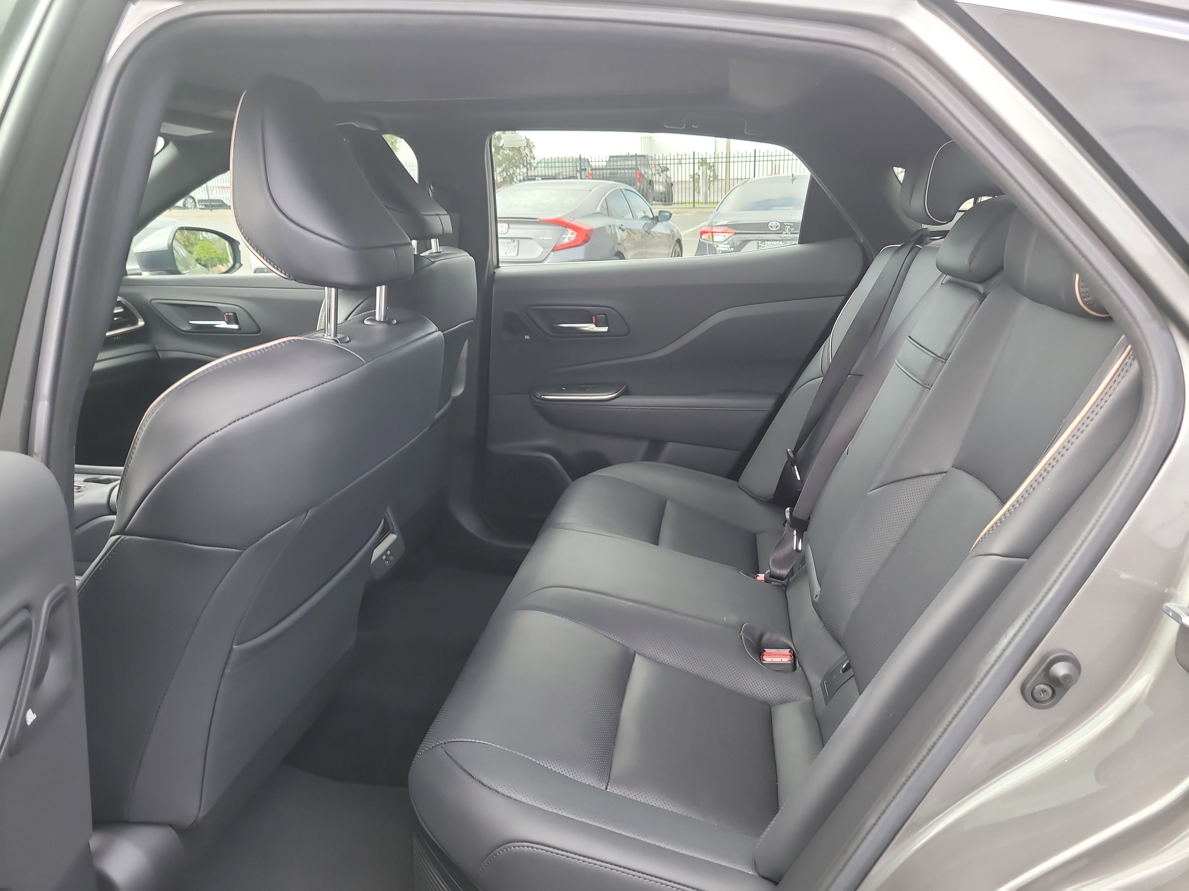 Certified 2023 Toyota Crown Limited image 13