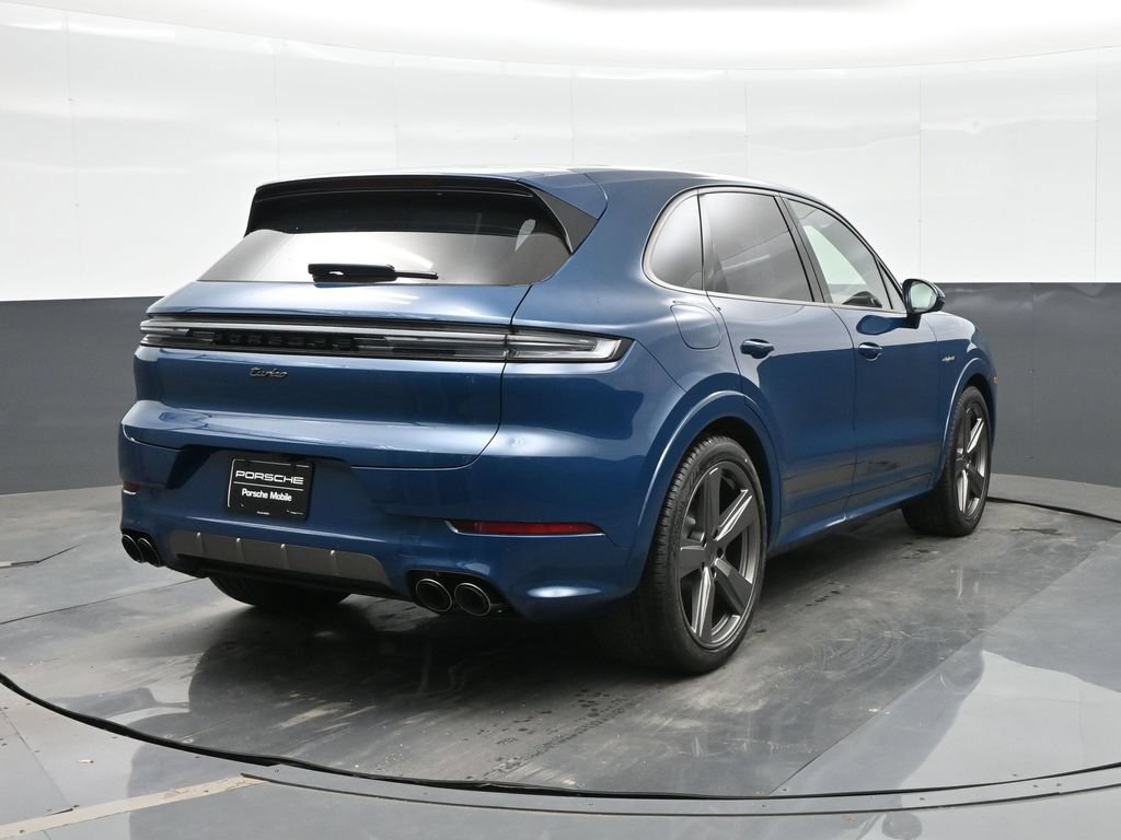 New 2026 Porsche Cayenne Turbo AWD/4WD image 7