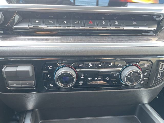 Used 2023 Chevrolet Silverado 1500 LTZ image 35