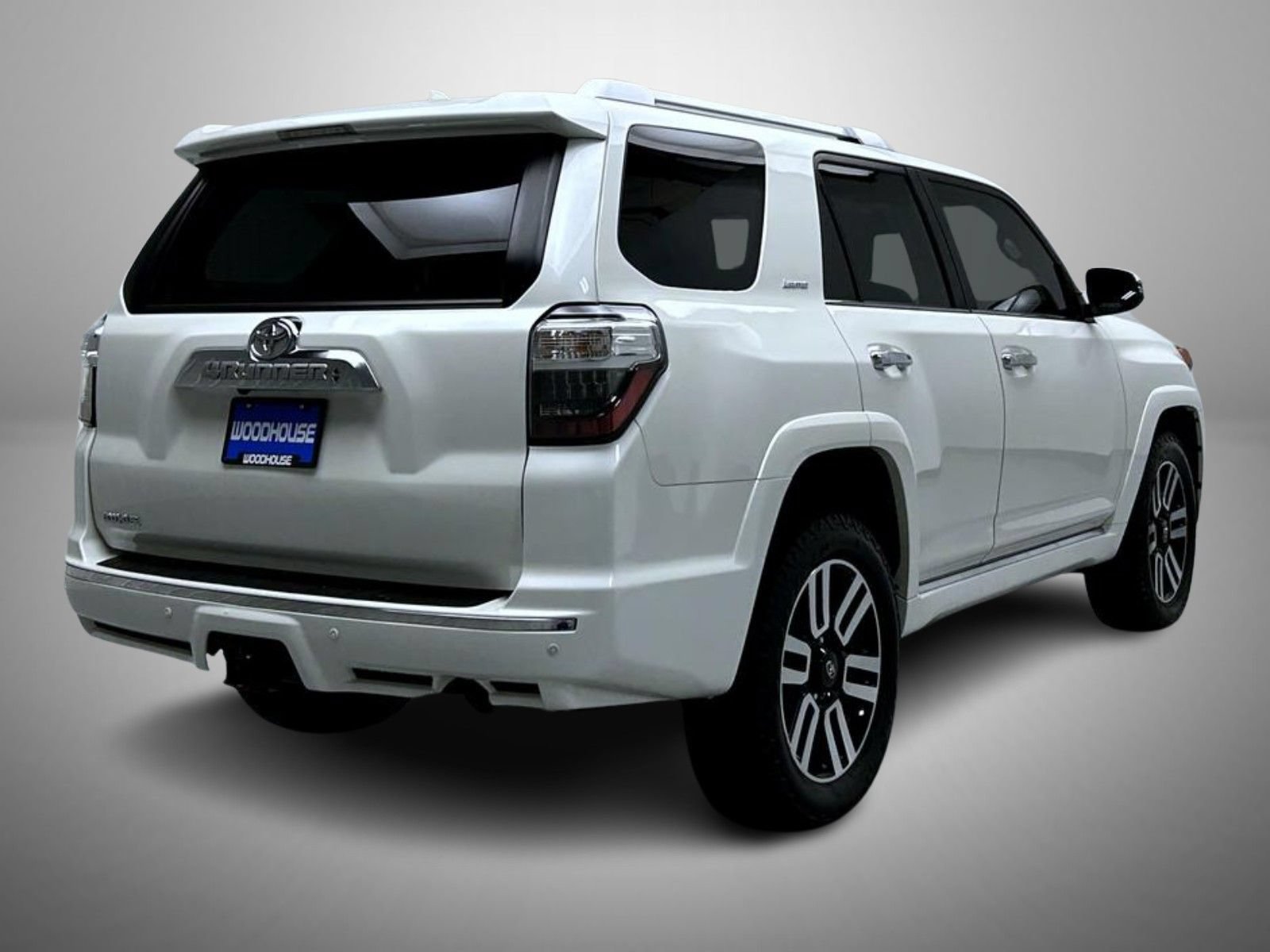 Used 2023 Toyota 4Runner Limited AWD/4WD image 5