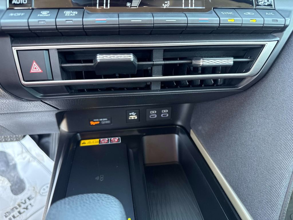 Used 2026 Toyota Camry LE w/ Convenience Package image 23