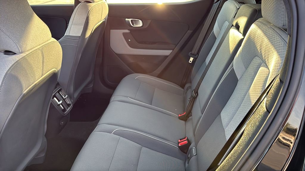 Used 2024 Polestar Polestar 2 w/ Pilot Pack image 10