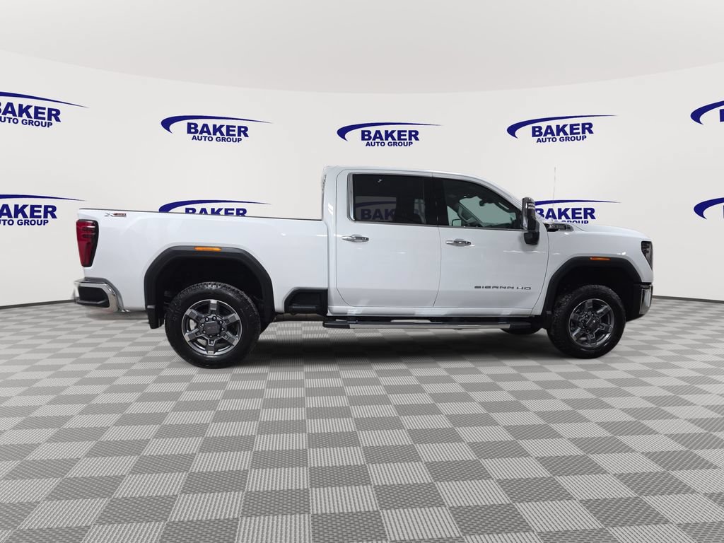 Used 2026 GMC Sierra 2500 SLT AWD/4WD image 4