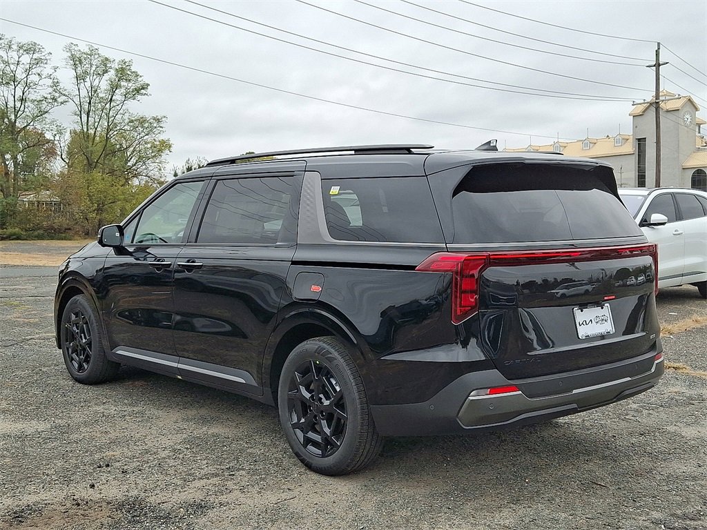 New 2026 Kia Carnival SX image 3