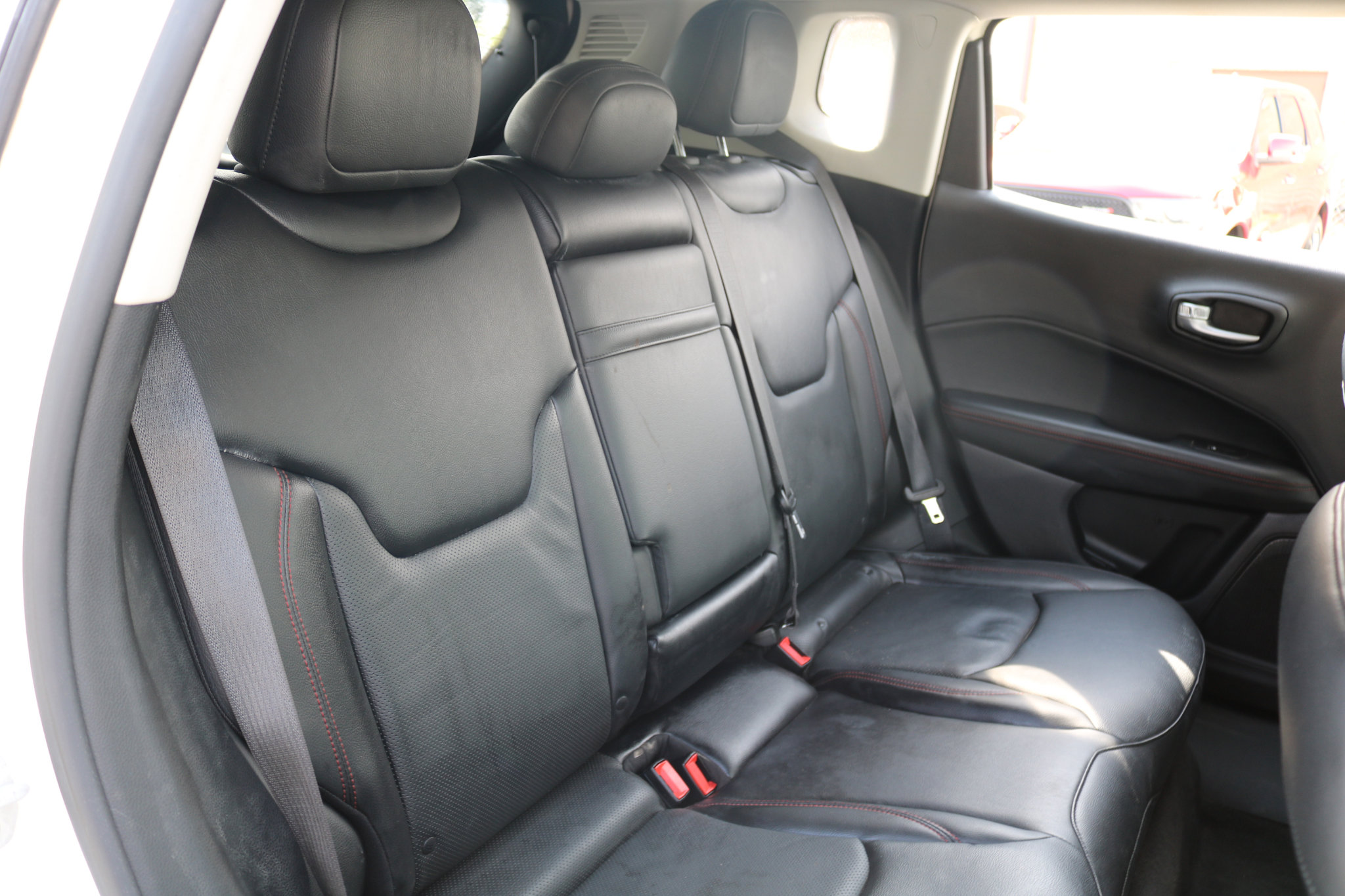 Used 2017 Jeep Compass Trailhawk w/ Leather Interior Group image 39