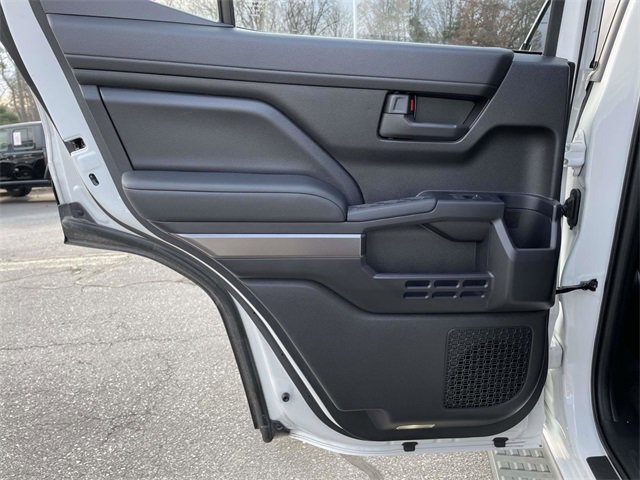 Used 2025 Toyota 4Runner TRD Off-Road image 16