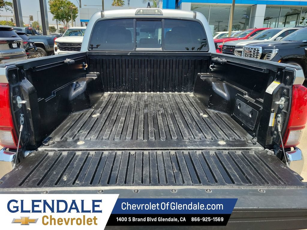 Used 2023 Toyota Tacoma SR5 RWD image 20
