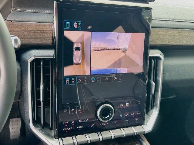 New 2027 GMC Acadia Denali Ultimate AWD/4WD image 9