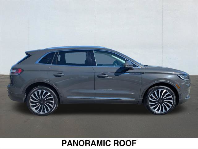 Certified 2023 Lincoln Nautilus Black Label w/ Class II Trailer Tow Package AWD/4WD image 6