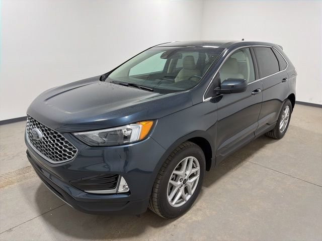 Used 2024 Ford Edge SEL w/ Convenience Package AWD/4WD image 7