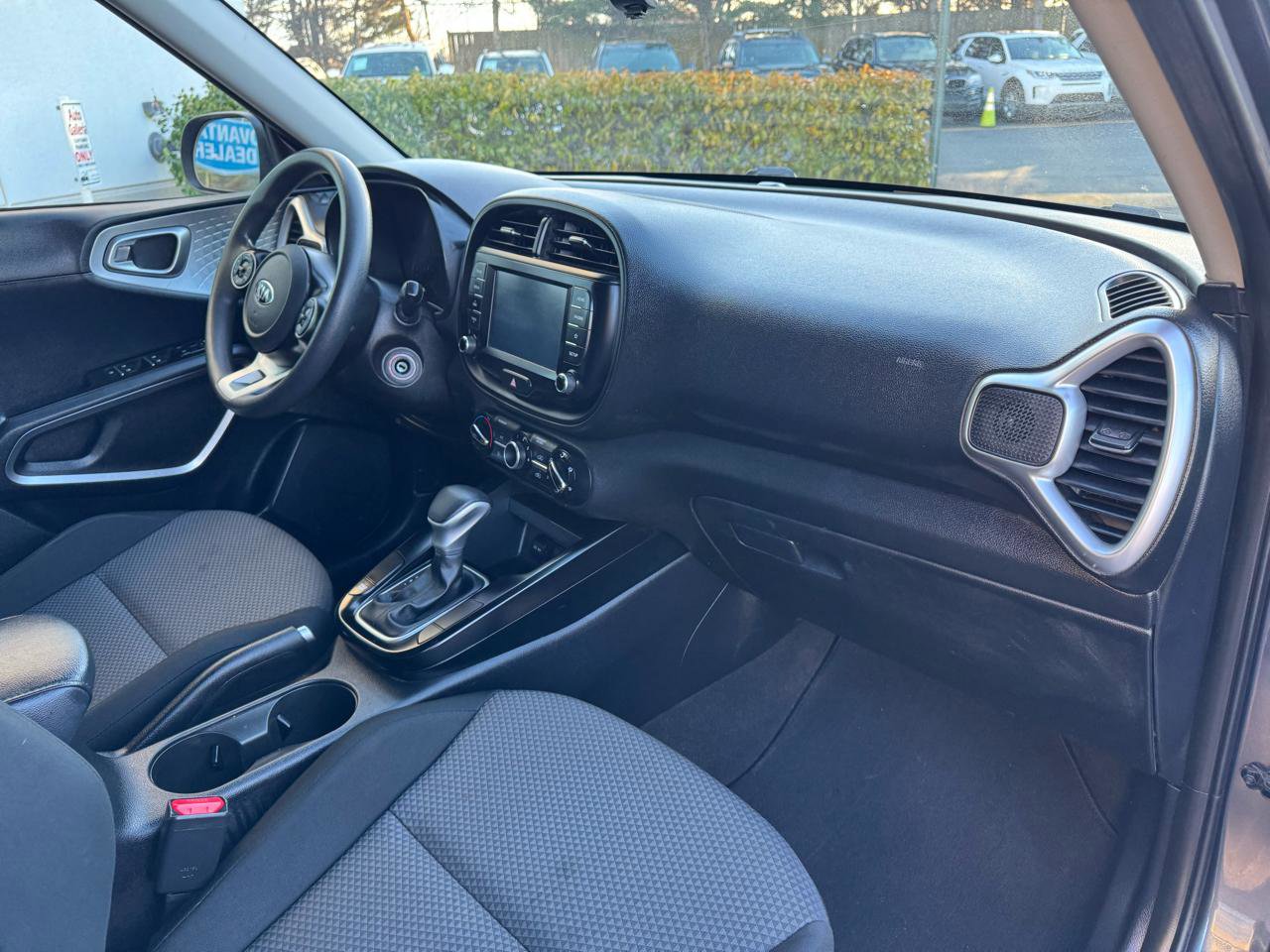 Used 2021 Kia Soul LX image 22