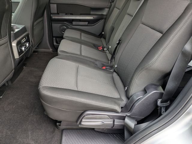 Used 2020 Ford Expedition XLT image 15