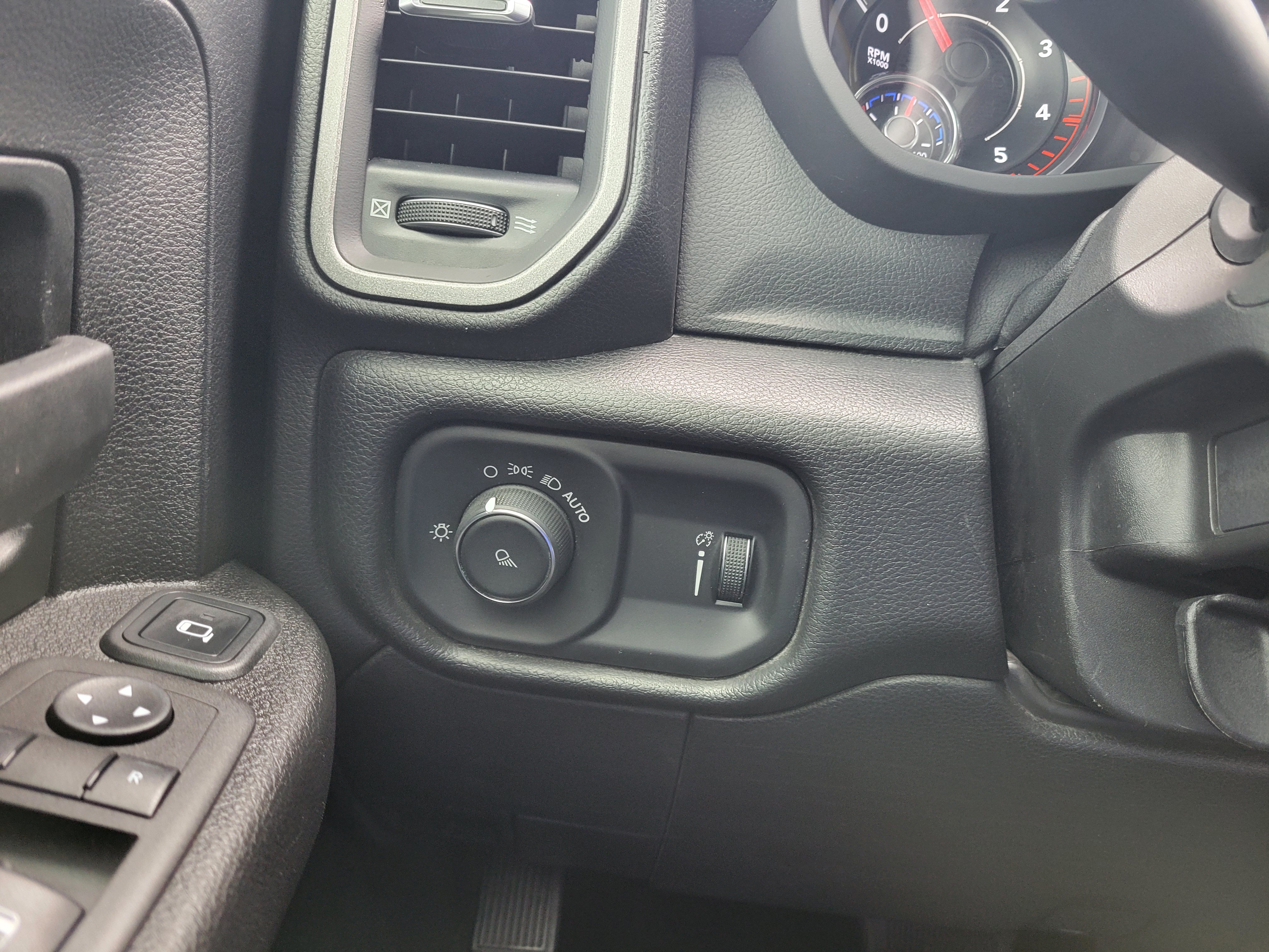 Used 2023 RAM 3500 Tradesman AWD/4WD image 21