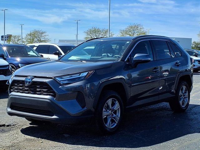 Used 2024 Toyota RAV4 LE image 2