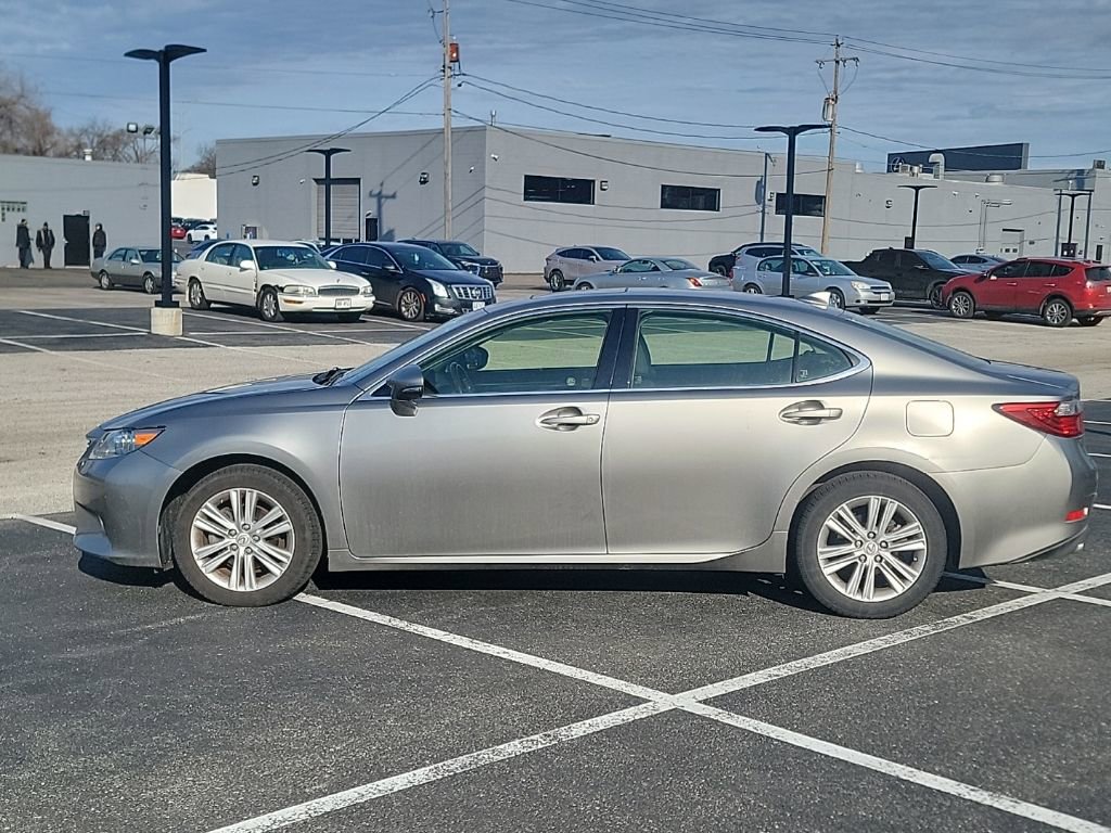 Used 2015 Lexus ES 350 350 w/ Premium Package image 2