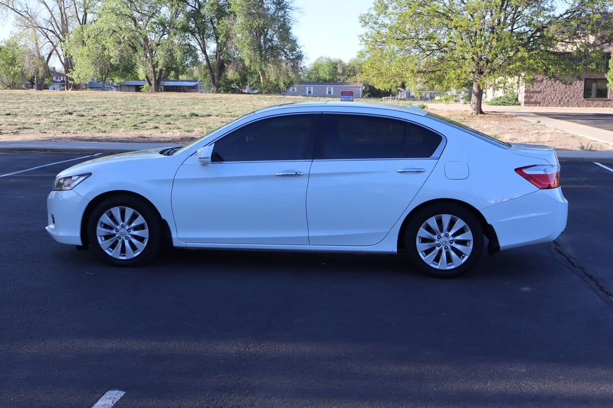 Used 2015 Honda Accord EX-L image 9