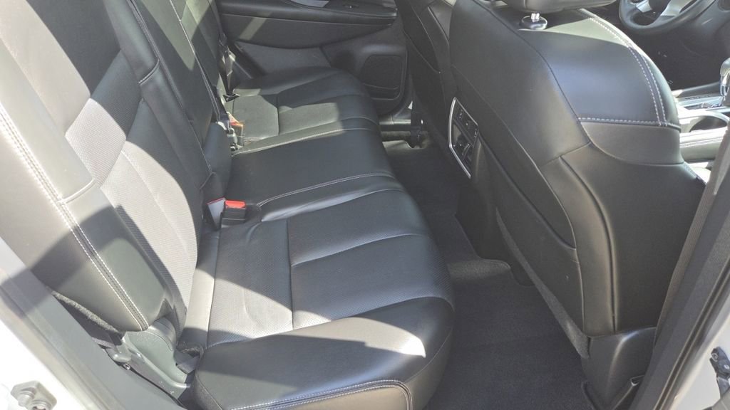 Used 2018 Nissan Murano SL w/ Moonroof Package image 30