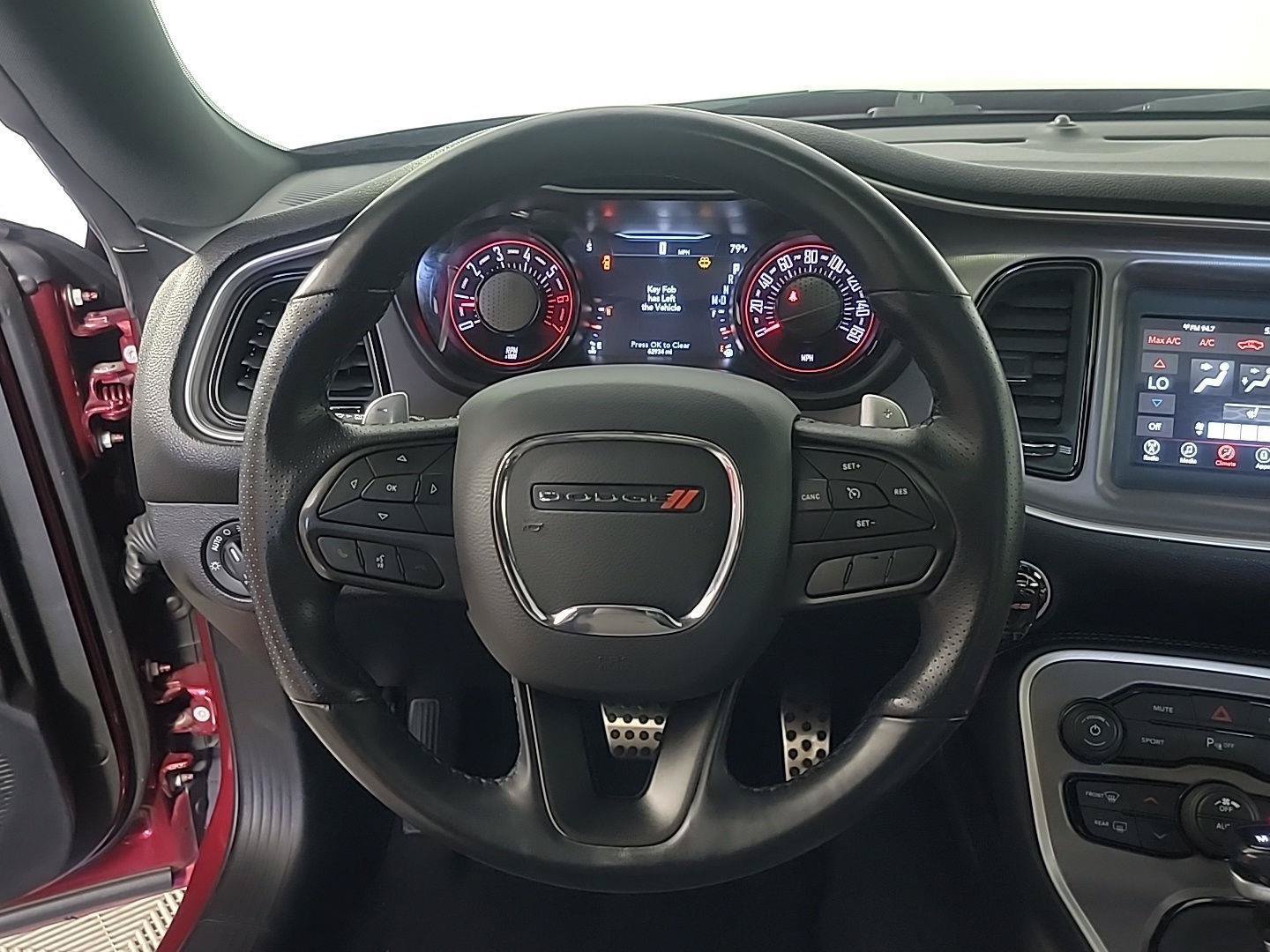 Used 2022 Dodge Challenger R/T w/ Driver Convenience Group RWD image 20