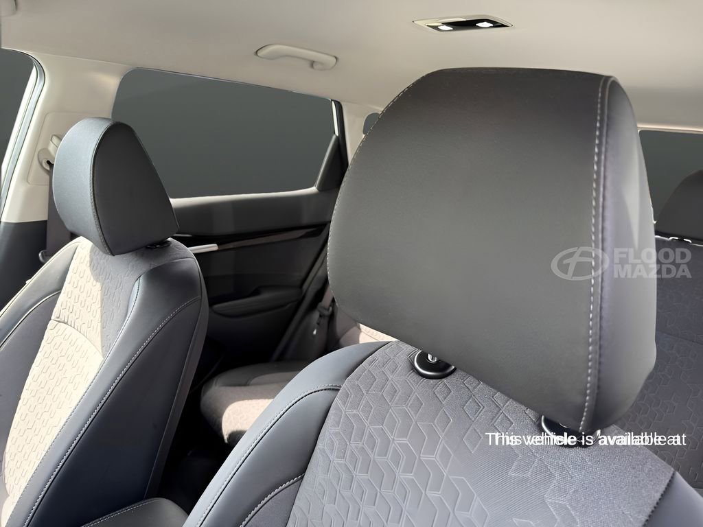 Used 2026 Kia Seltos S image 32