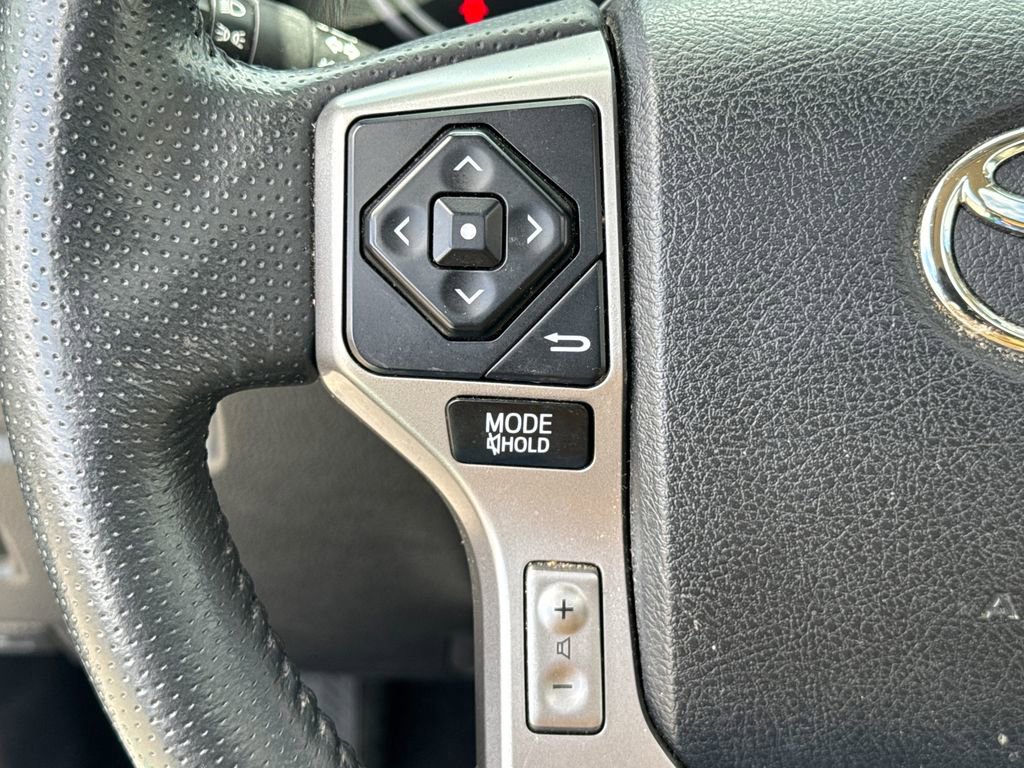 Used 2019 Toyota 4Runner SR5 Premium RWD image 24