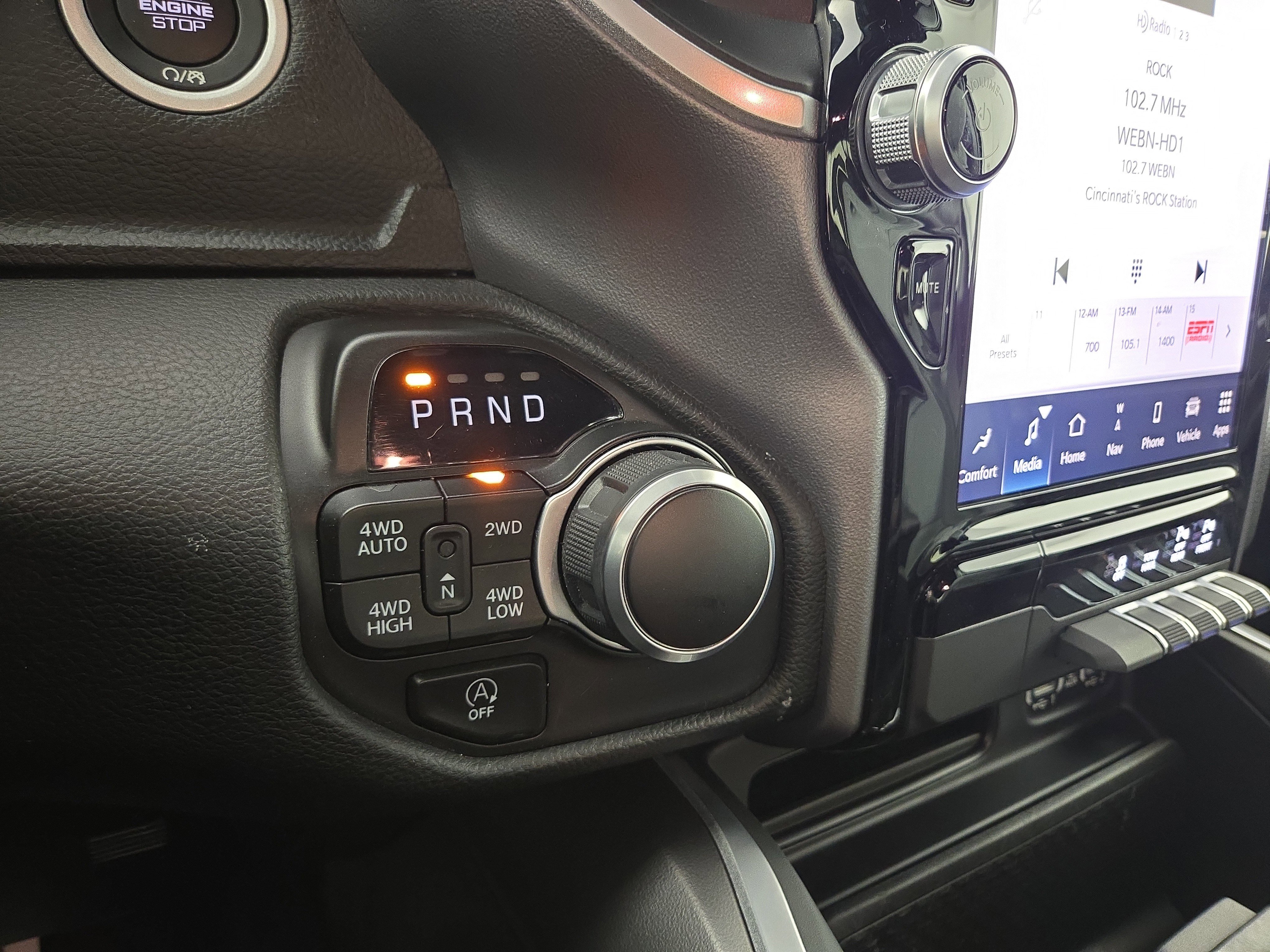 Used 2023 RAM 1500 Big Horn image 24