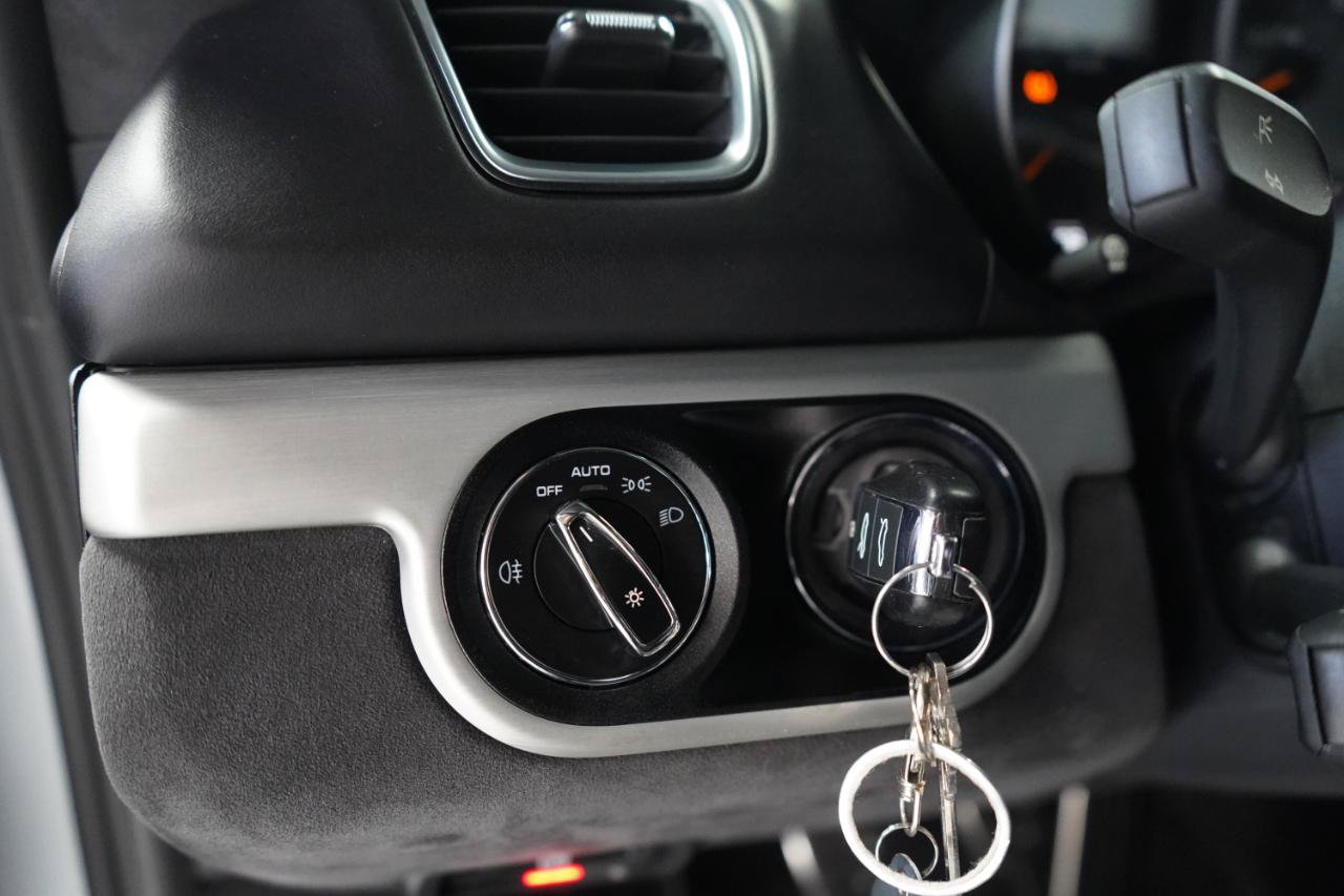 Used 2016 Porsche Cayman GT4 RWD image 26