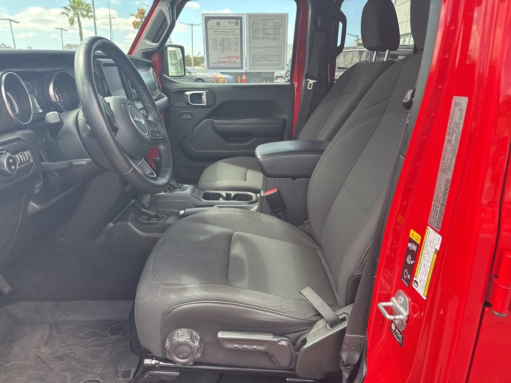 Used 2022 Jeep Gladiator Willys image 12