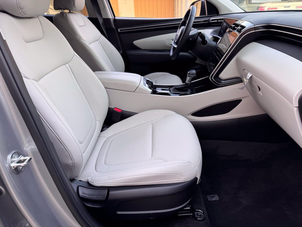 New 2024 Hyundai Tucson SEL w/ Convenience Package FWD image 17