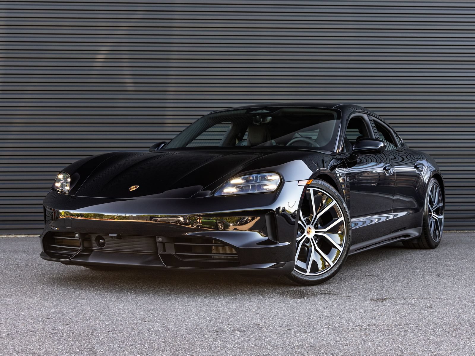 New 2026 Porsche Taycan RWD image 1