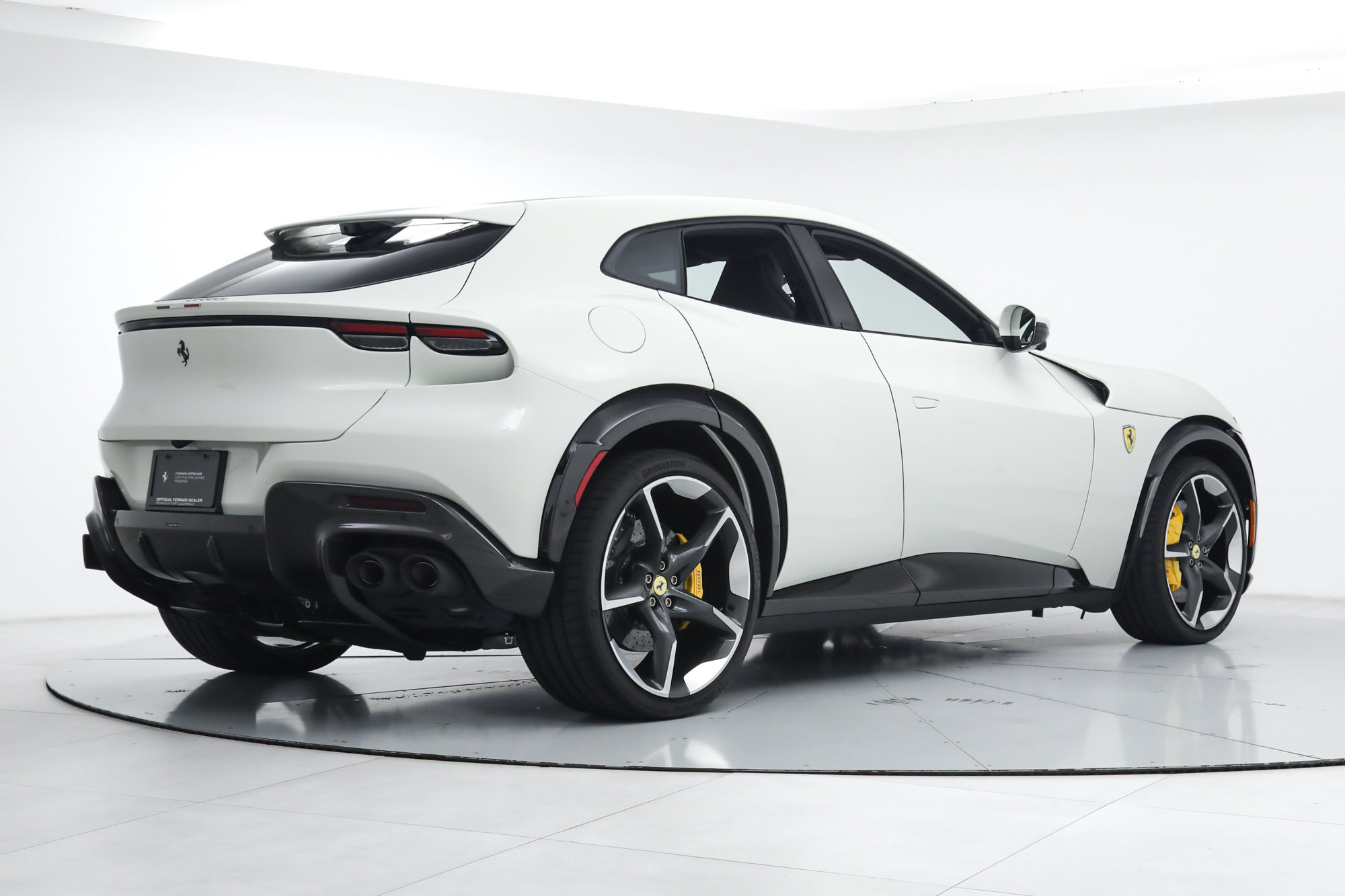 Used 2026 Ferrari Purosangue AWD/4WD image 3