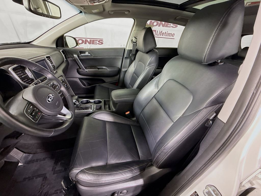 Used 2017 Kia Sportage EX w/ EX Premium Package image 26