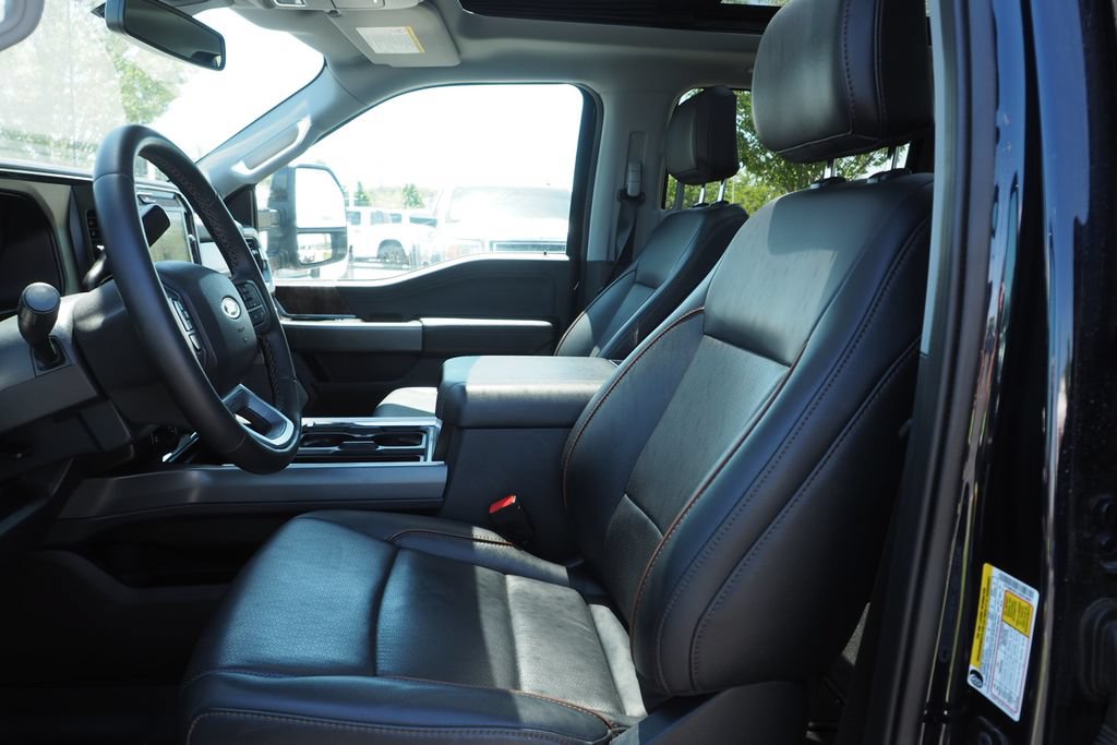 Used 2025 Ford F350 Lariat w/ Black Appearance Package AWD/4WD image 14