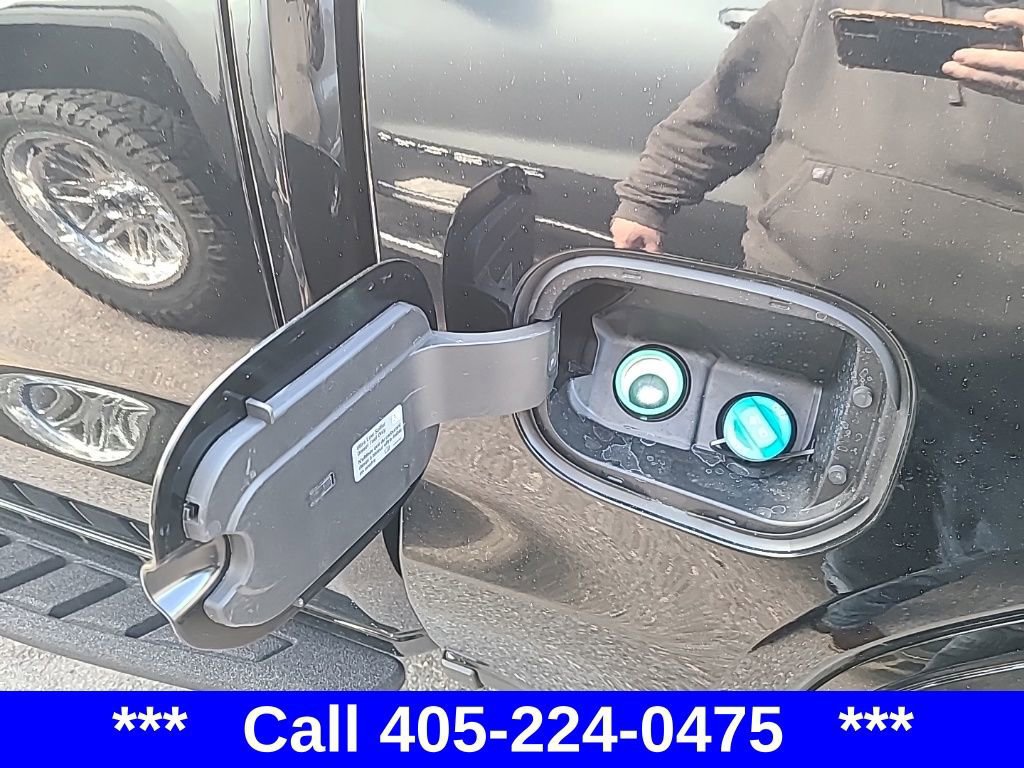 New 2026 GMC Sierra 1500 AT4 w/ AT4 Premium Package image 9